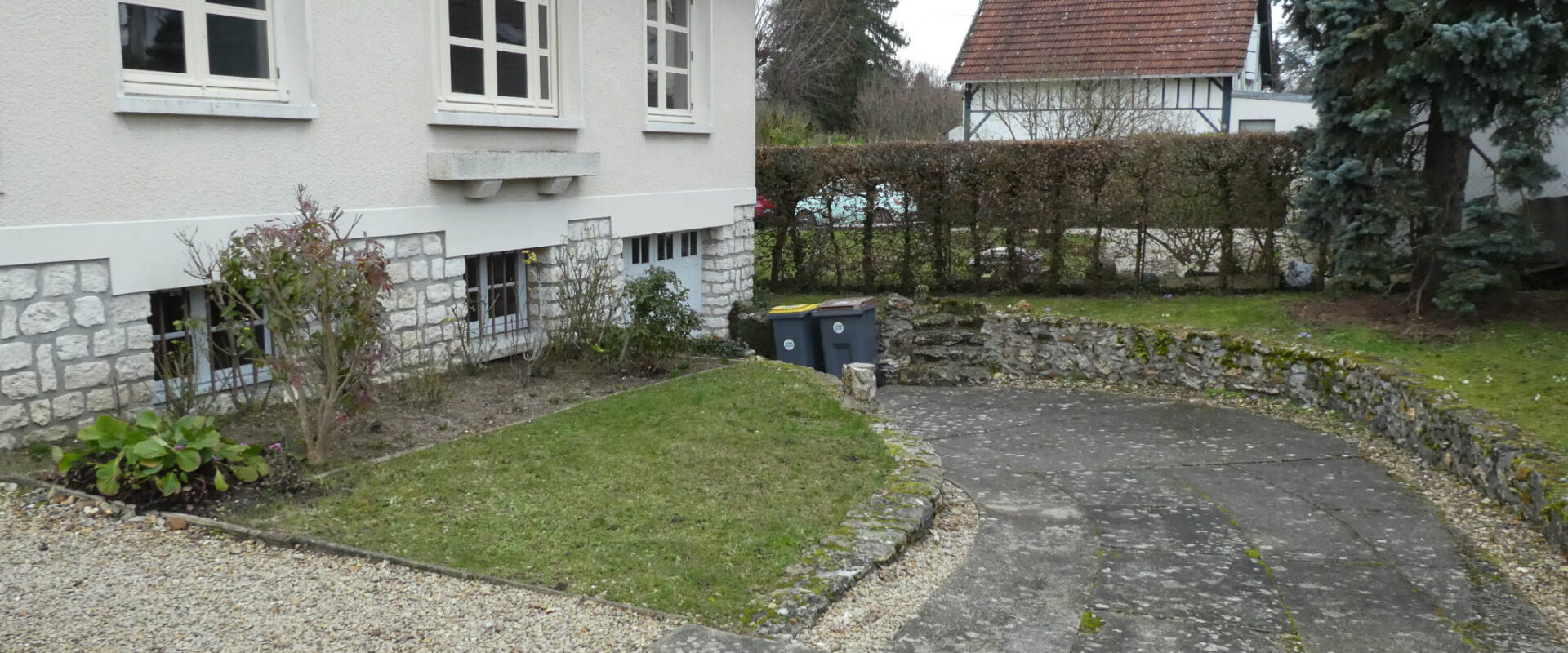 MAISON INDIVIDUELLE 5 PIÈCES AVEC JARDIN