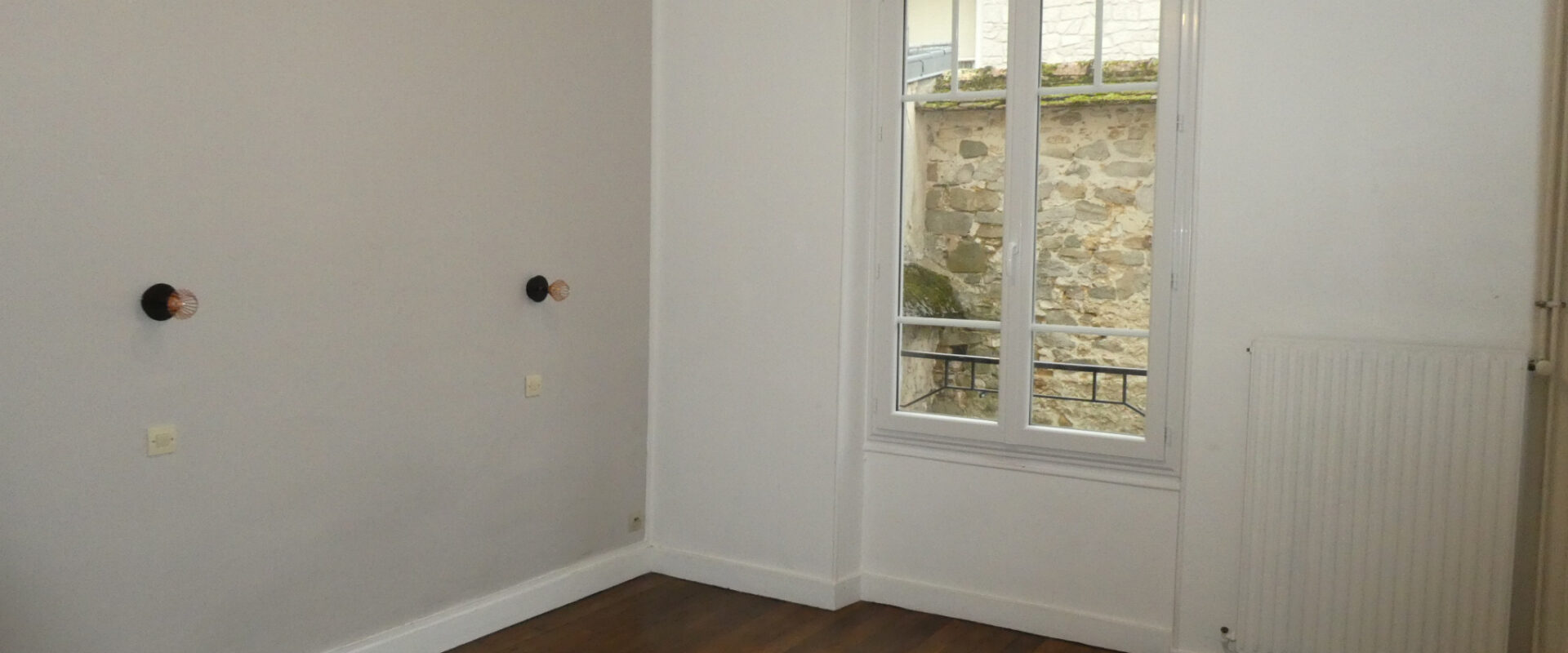 APPARTEMENT 2 PIÈCES 43 m2 avec jardin