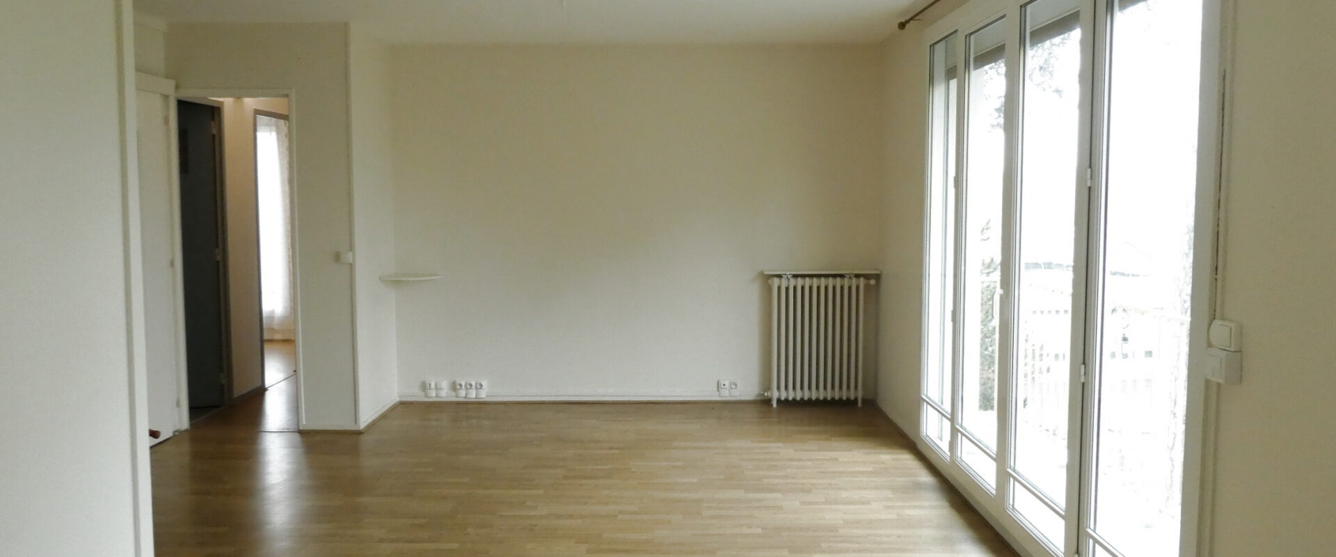 Appartement 4 pièces avec garage, en résidence