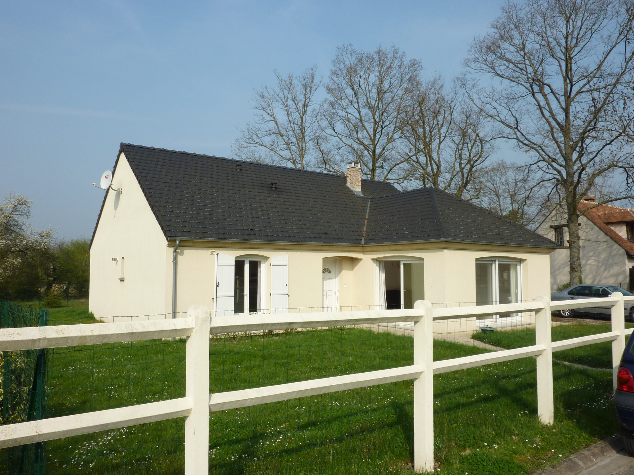 Maison de plain pied 5 pièces 120 m2 avec Jardin