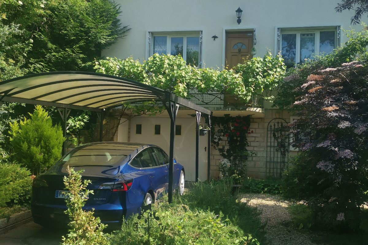 Maison indépendante de 5 pièces avec piscine