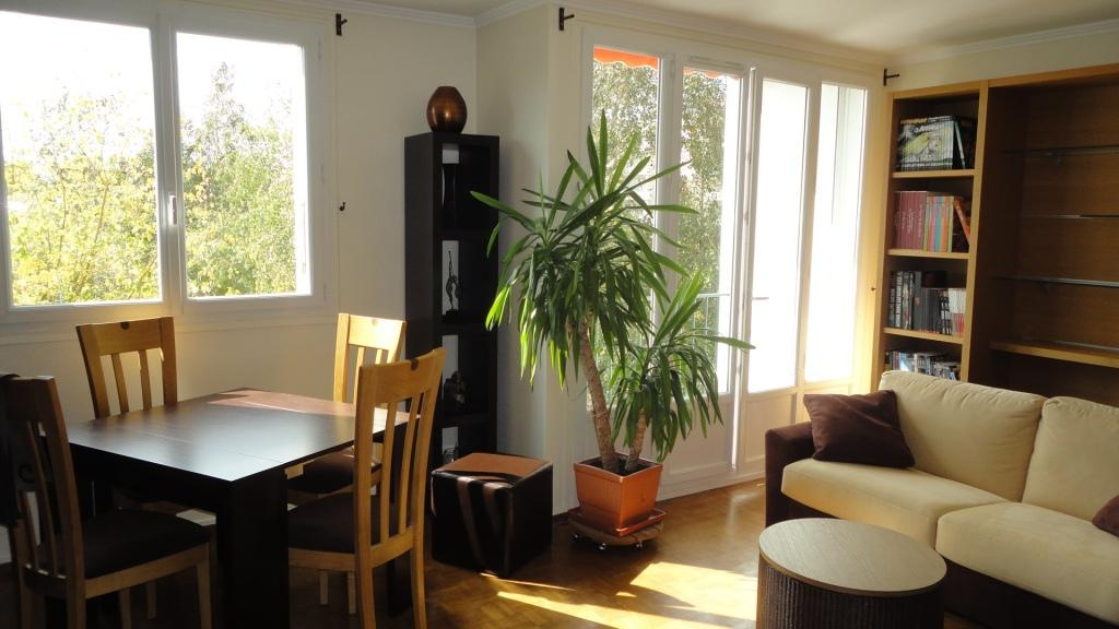 SOUS OFFRE. Appartement 4 pièces en résidence