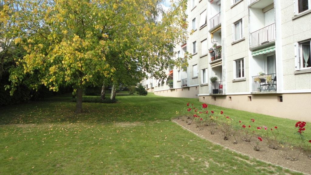 SOUS COMPROMIS. Appartement 4 pièces en résidence