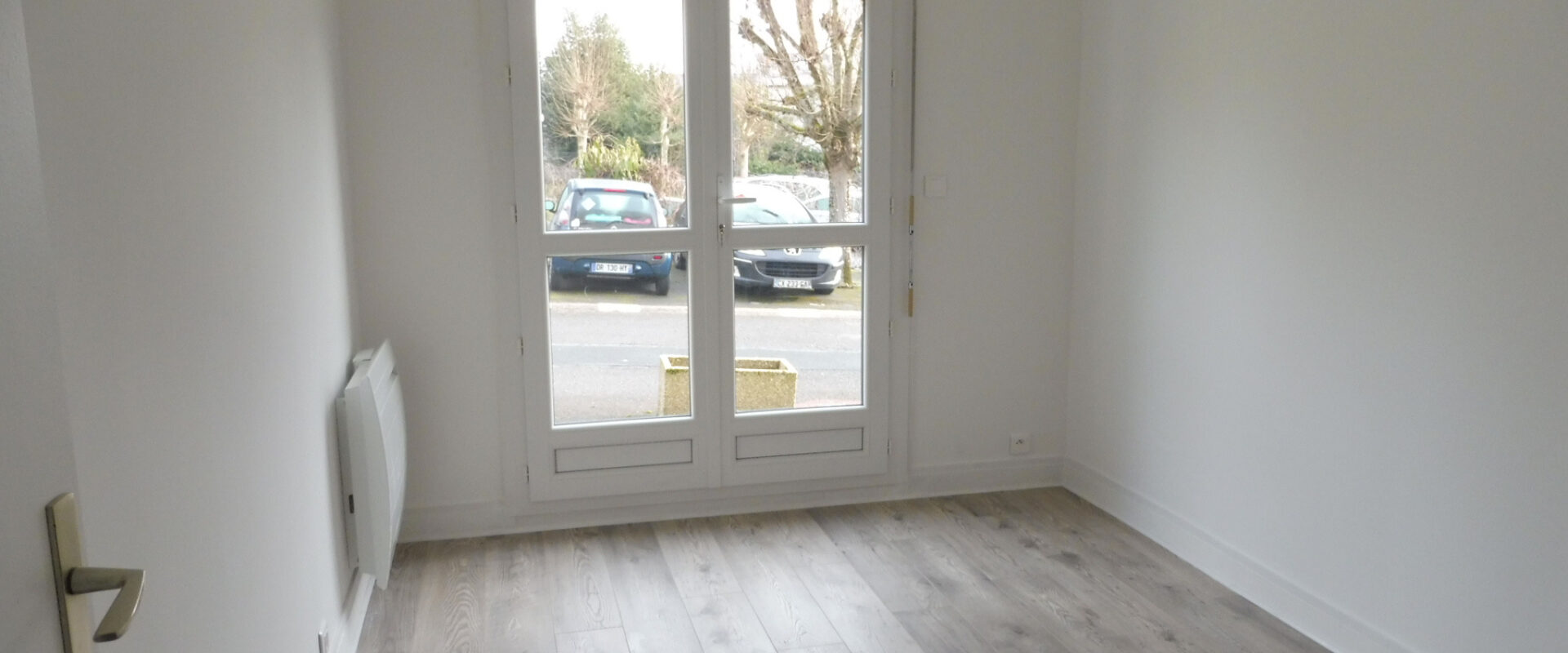 SOUS COMPROMIS. Charmant appartement 4 pièces, 80 m2 env. proche gare.