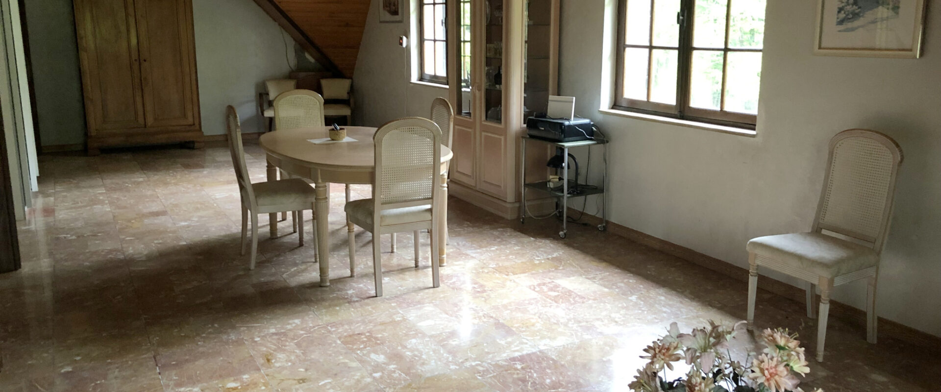 SOUS COMPROMIS. Maison de caractère, proche de Fontainebleau