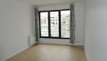 STUDIO 30 m2