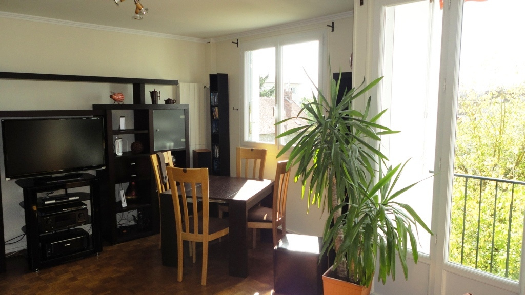 SOUS COMPROMIS. Appartement 4 pièces en résidence
