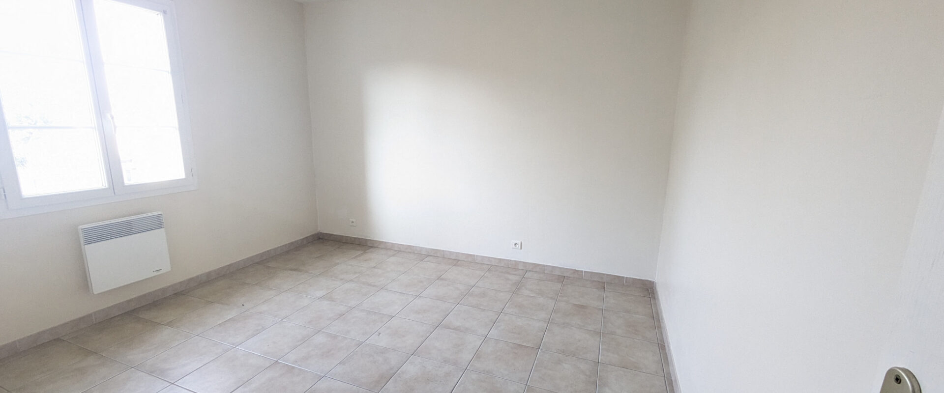 MAISON RÉCENTE 5 PIÈCES 110 m2 avec jardin