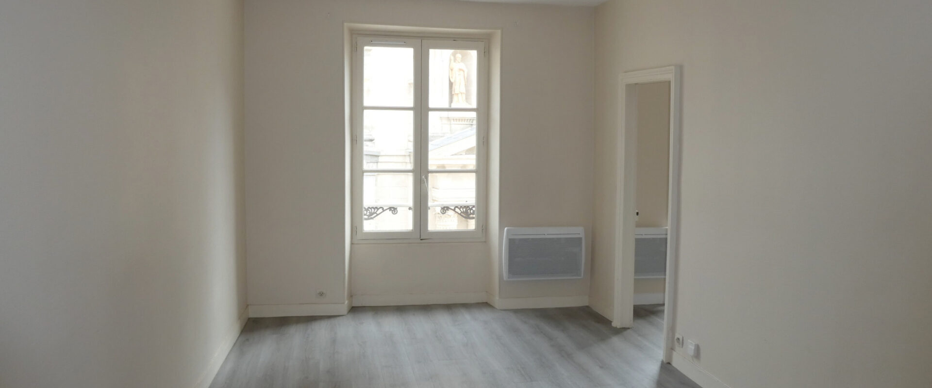 APPARTEMENT 2 PIÈCES