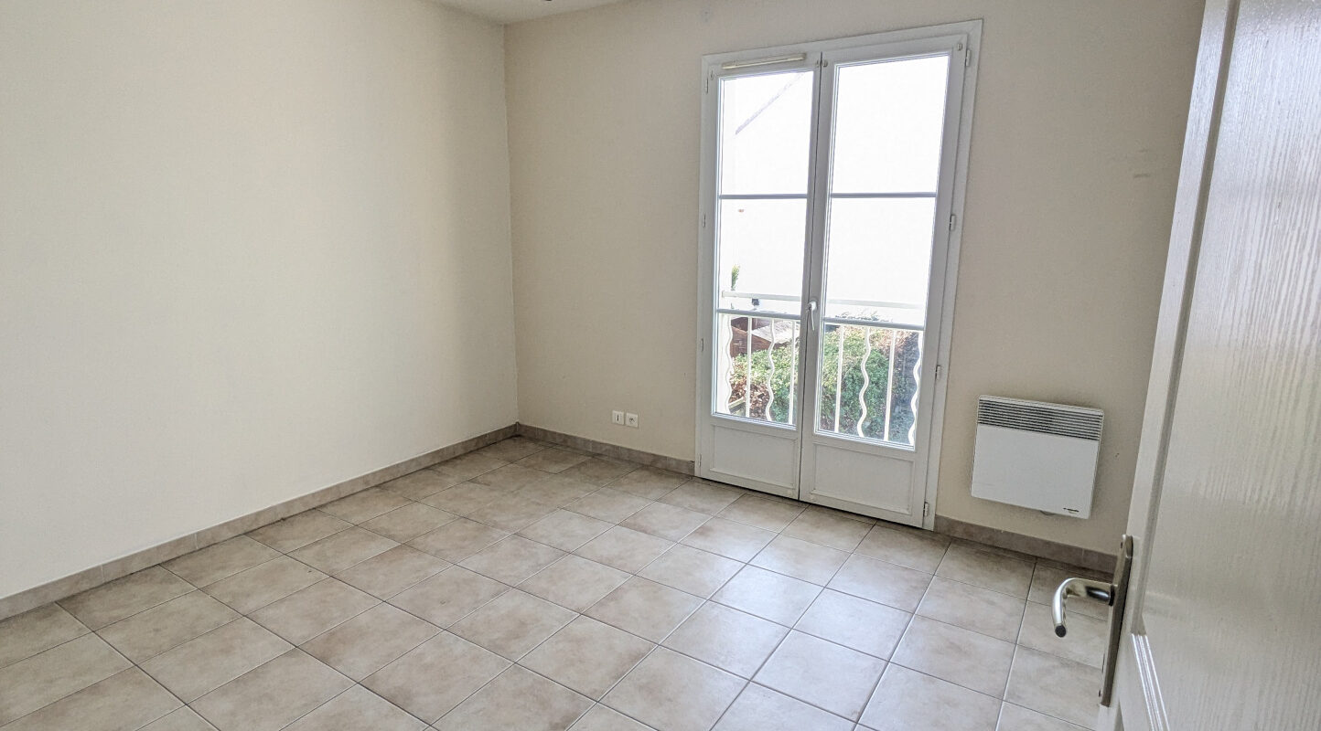 MAISON RÉCENTE 5 PIÈCES 110 m2 avec jardin