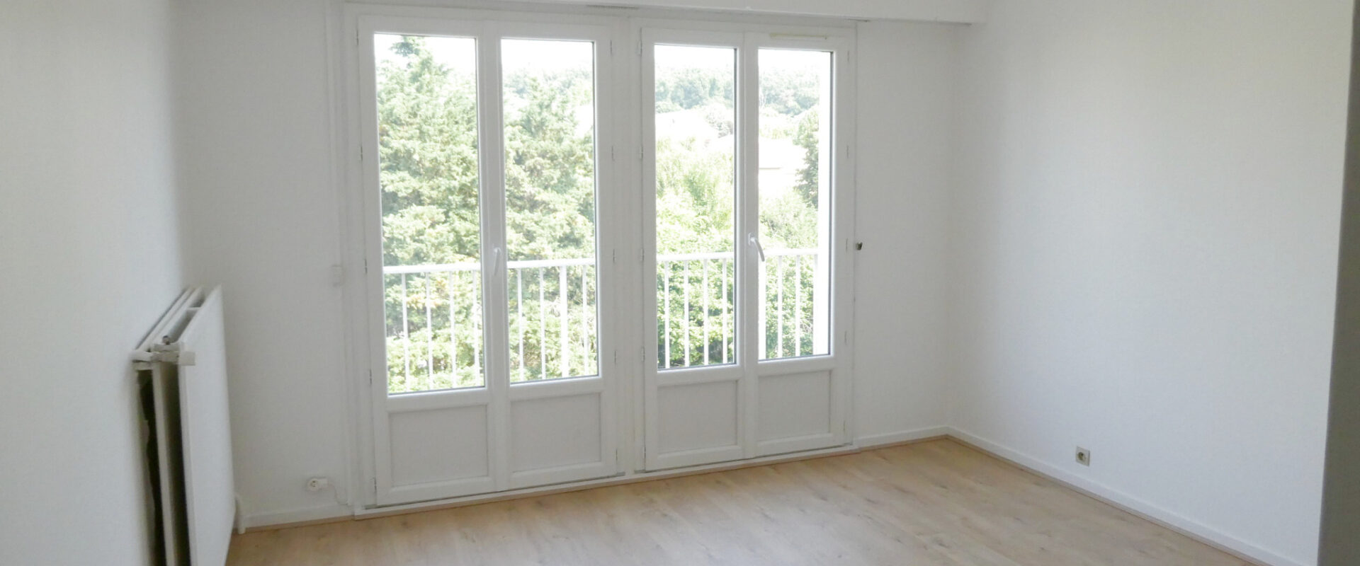 Appartement 2 pièces en résidence, avec parking