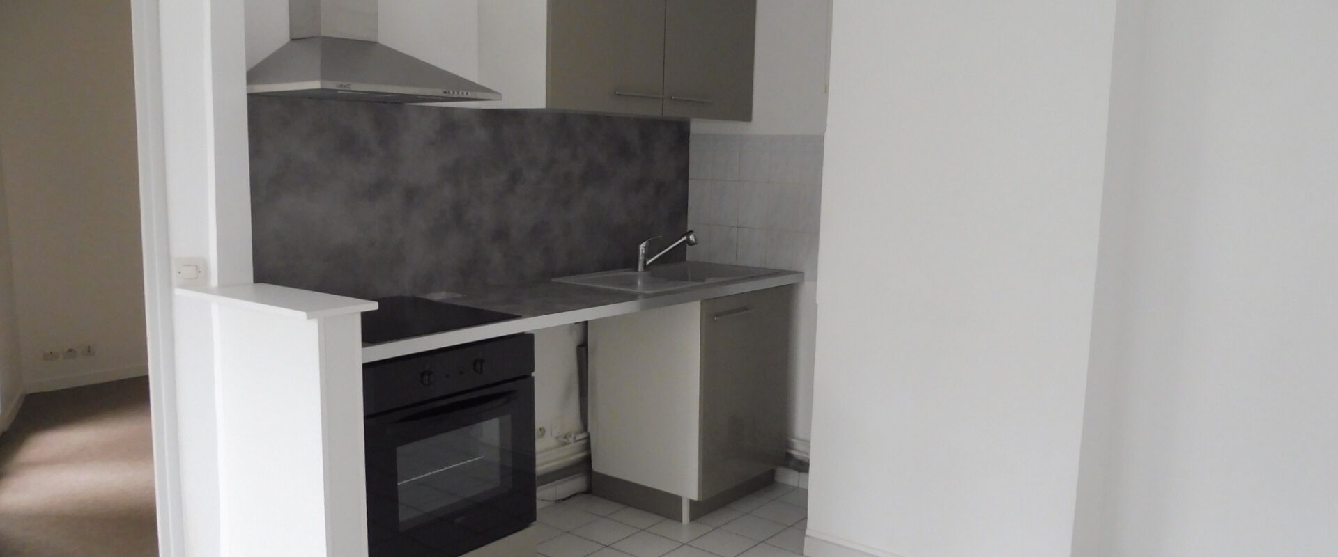 Appartement 2 pièces avec garage en résidence
