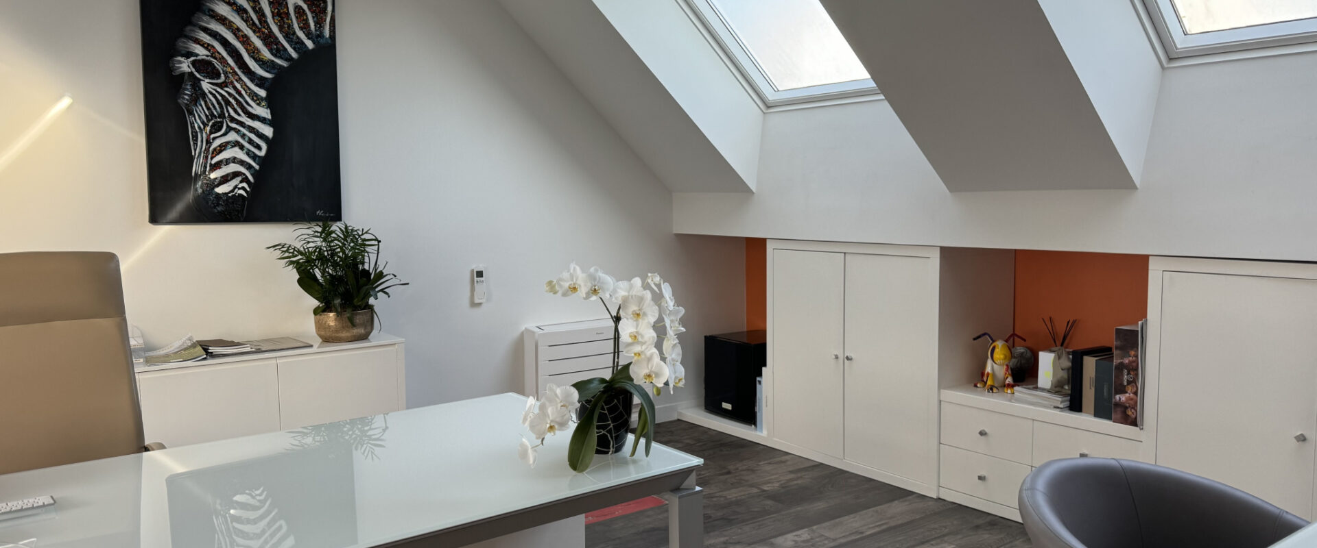 Proche de toutes commodités. Maison d’architecte, 10 pièces et de 265 m2 env.