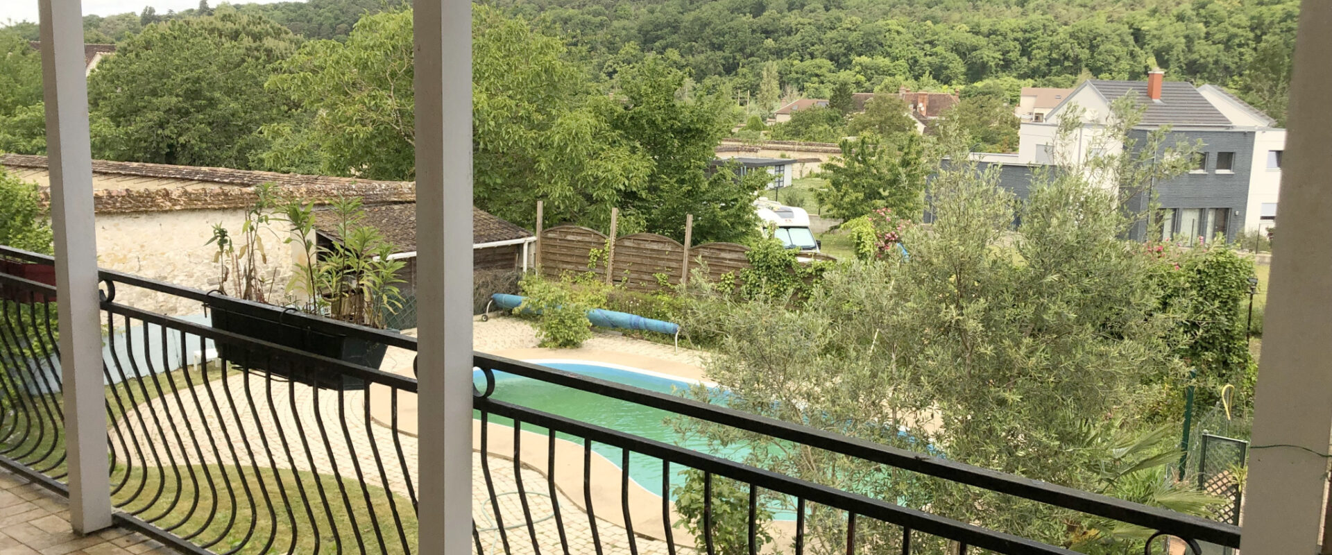 Propriété 11 pièces et 317 m2