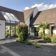 Proche de toutes commodités. Maison d’architecte, 10 pièces et de 265 m2 env.