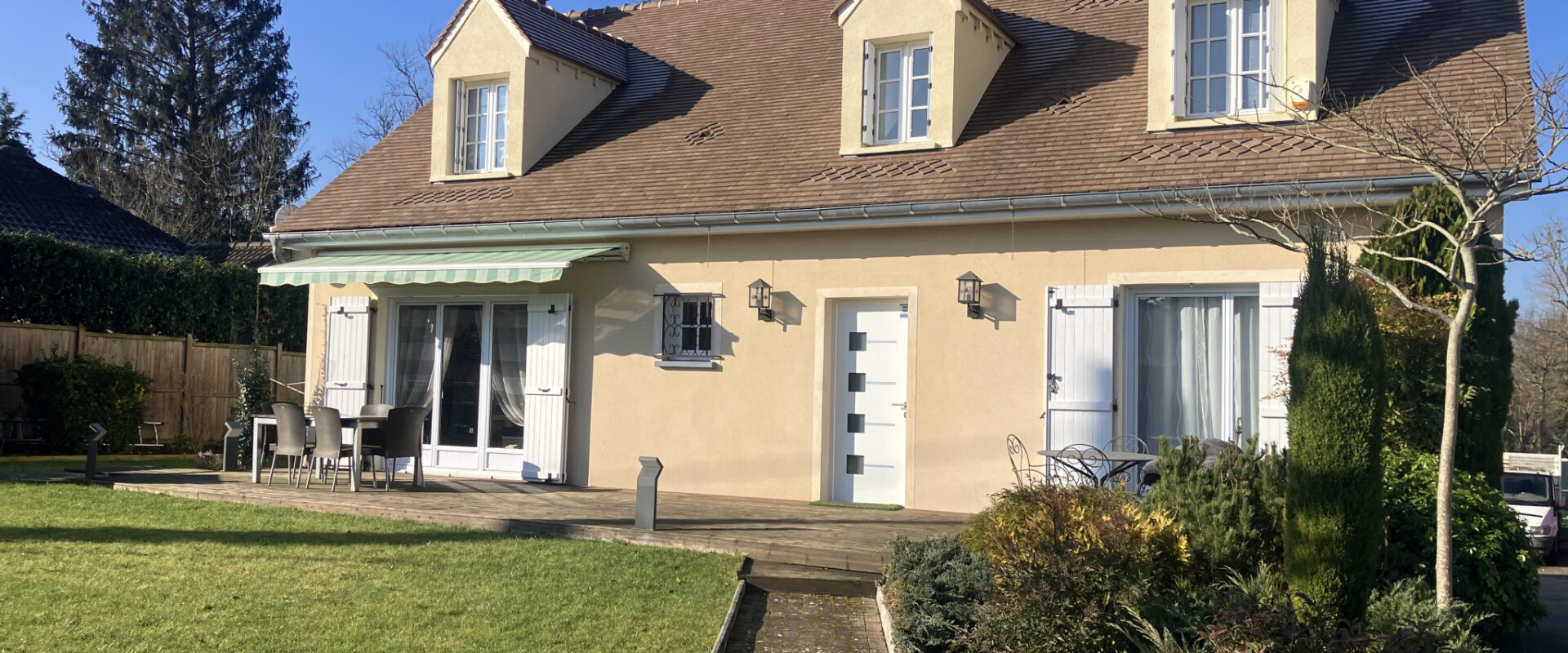 Dans secteur apprécié. aux abords du canal du Loing