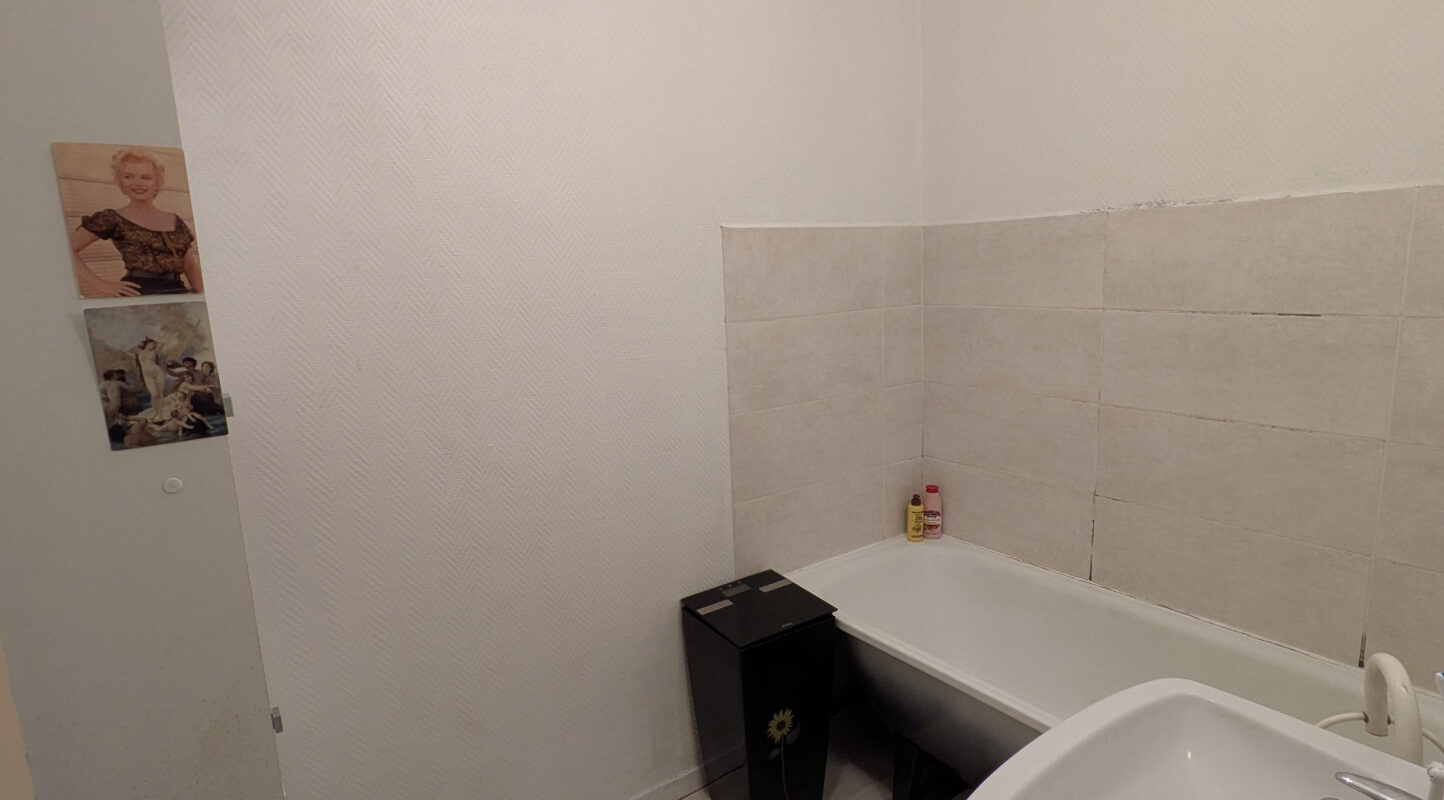 SOUS COMPROMIS. Appartement 2 pièces