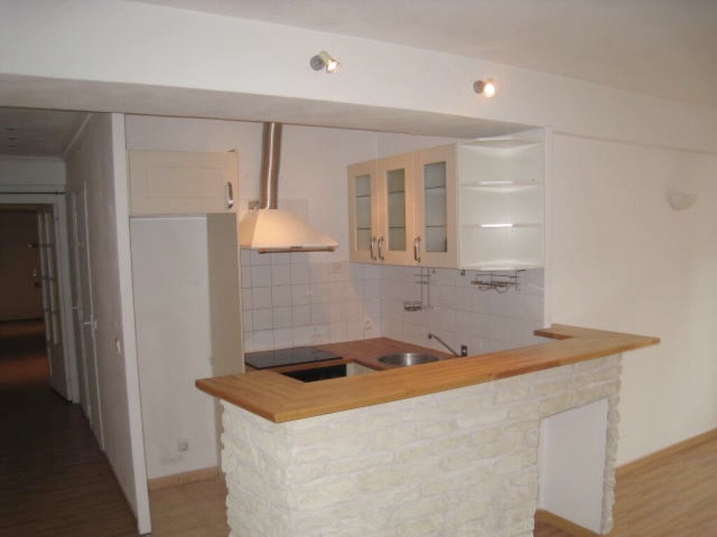 Appartement 3 pièces en centre ville.