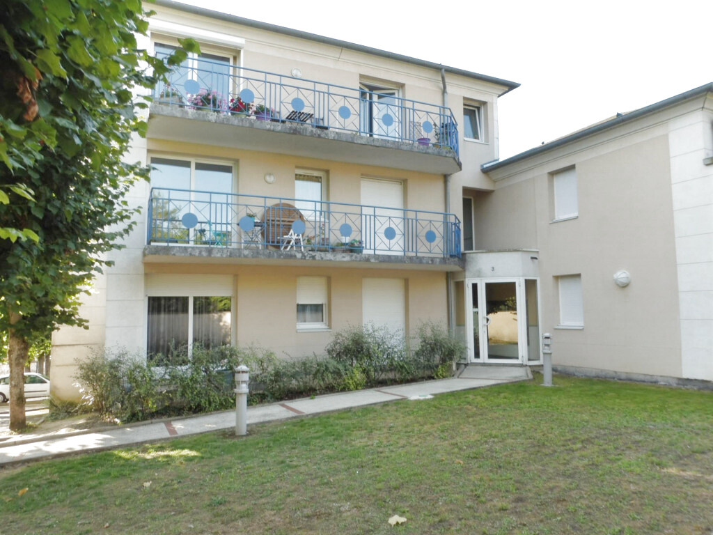 STUDIO 27 m2 avec terrasse et parking
