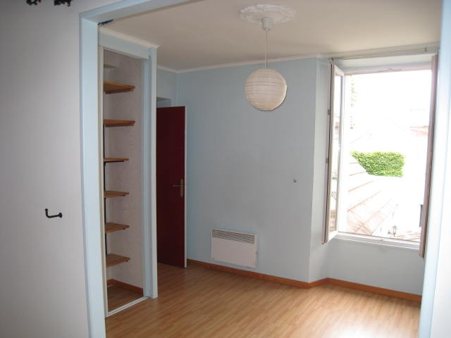 Appartement 3 pièces en centre ville.