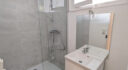 SOUS COMPROMIS. Charmant appartement entièrement refait.