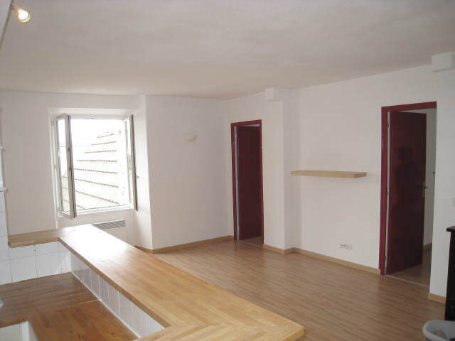 Appartement 3 pièces en centre ville.