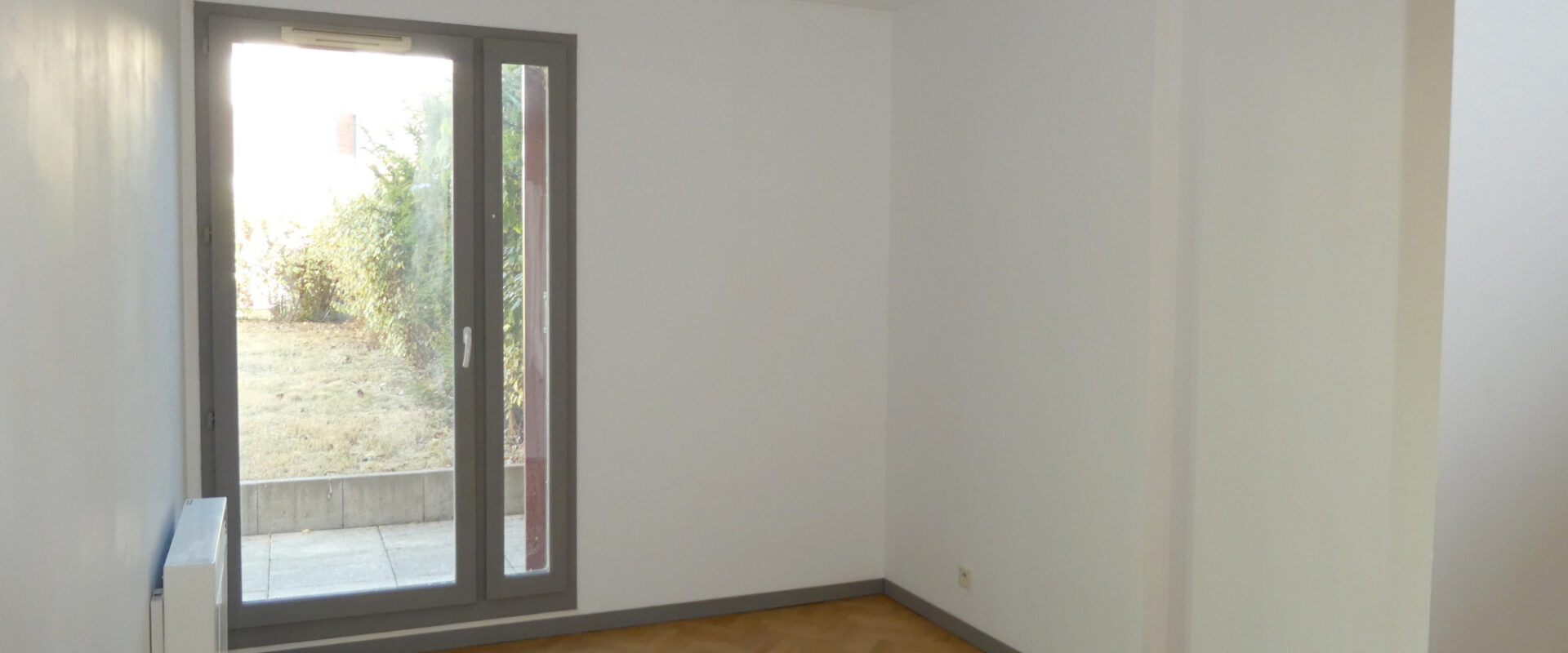 Appartement 3 pièces en résidence, avec jardin et parking