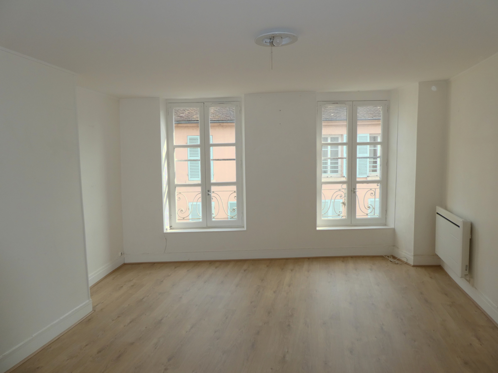 APPARTEMENT 2 PIÈCES