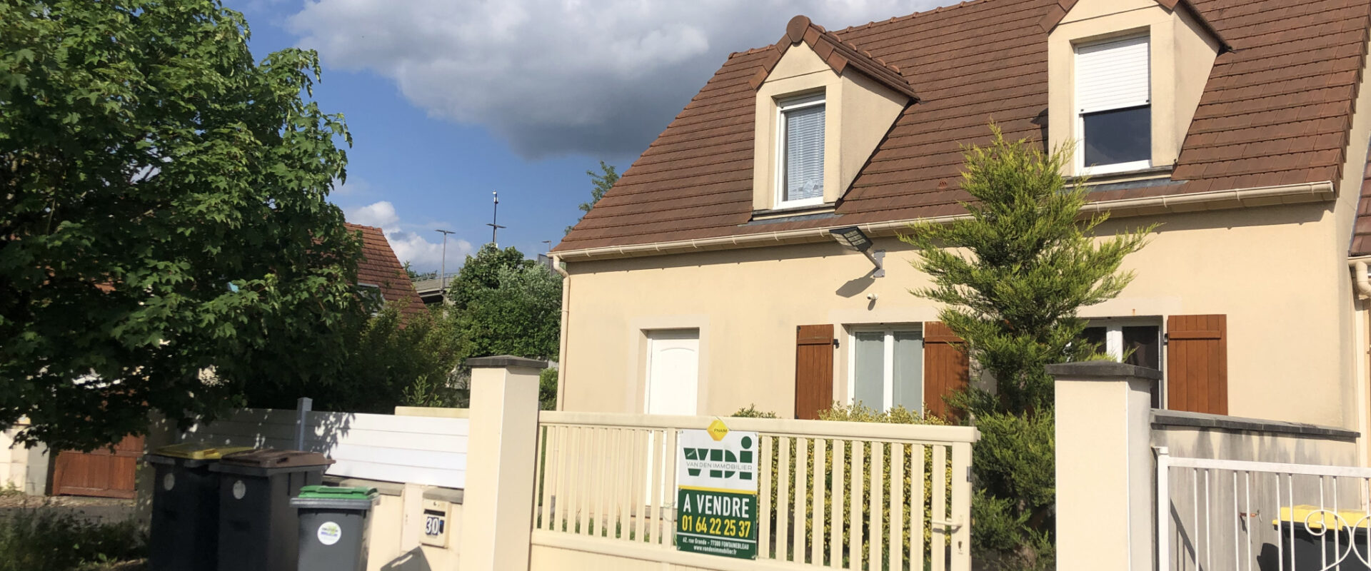 Maison contemporaine de 2008.