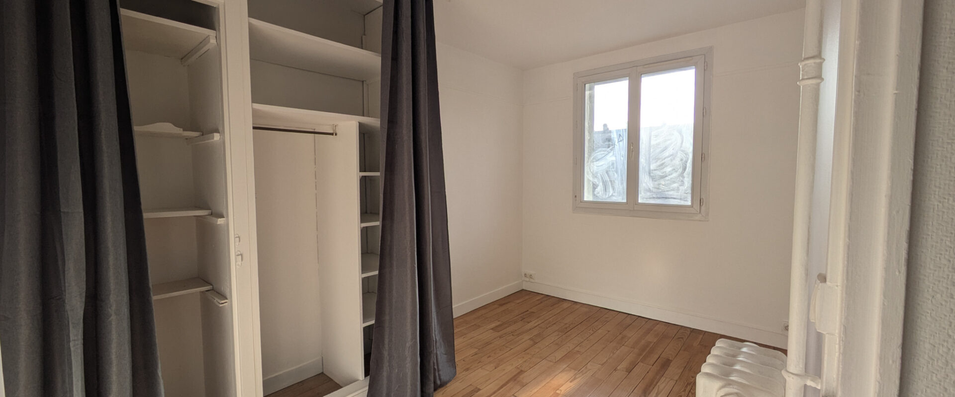 SOUS COMPROMIS. Charmant appartement entièrement refait.