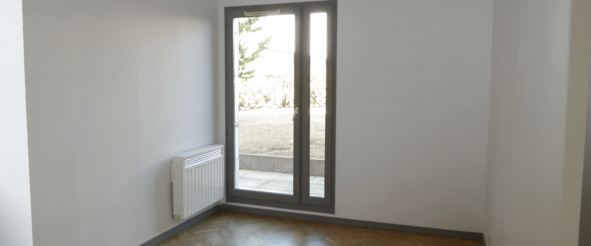 Appartement 3 pièces en résidence, avec jardin et parking