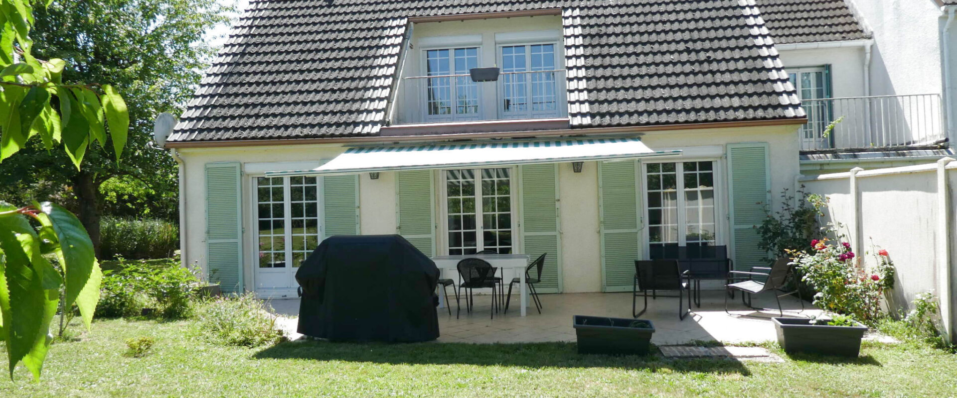Maison individuelle 5 pièces avec jardin