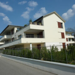 Appartement 3 pièces en résidence, avec jardin et parking