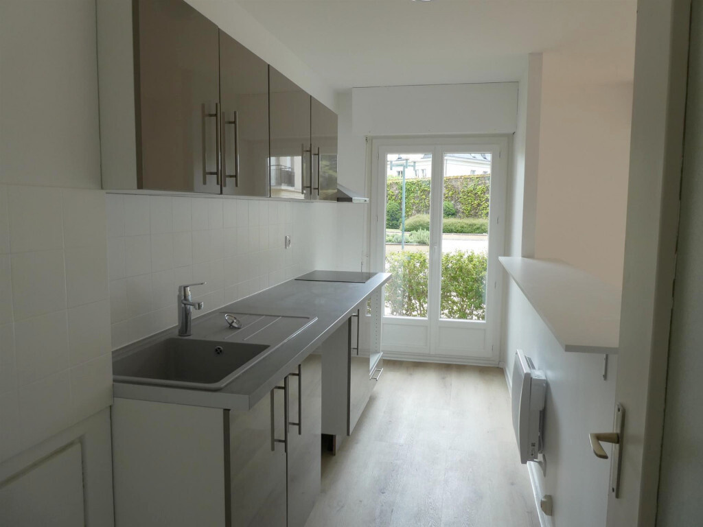 Appartement 2 pièces avec garage en résidence