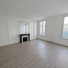 APPARTEMENT 3 PIÈCES EN CENTRE VILLE
