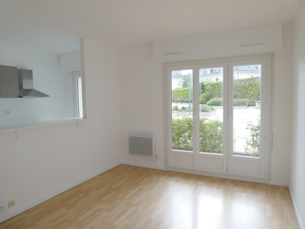 Appartement 2 pièces avec garage en résidence