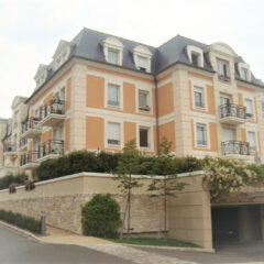 Appartement 2 pièces avec balcon et parking en résidence