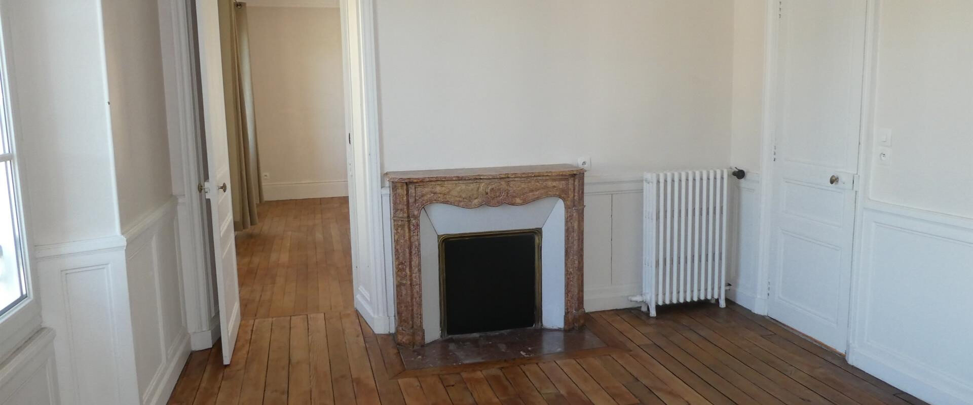 Appartement 4 pièces entre Centre ville et Gare