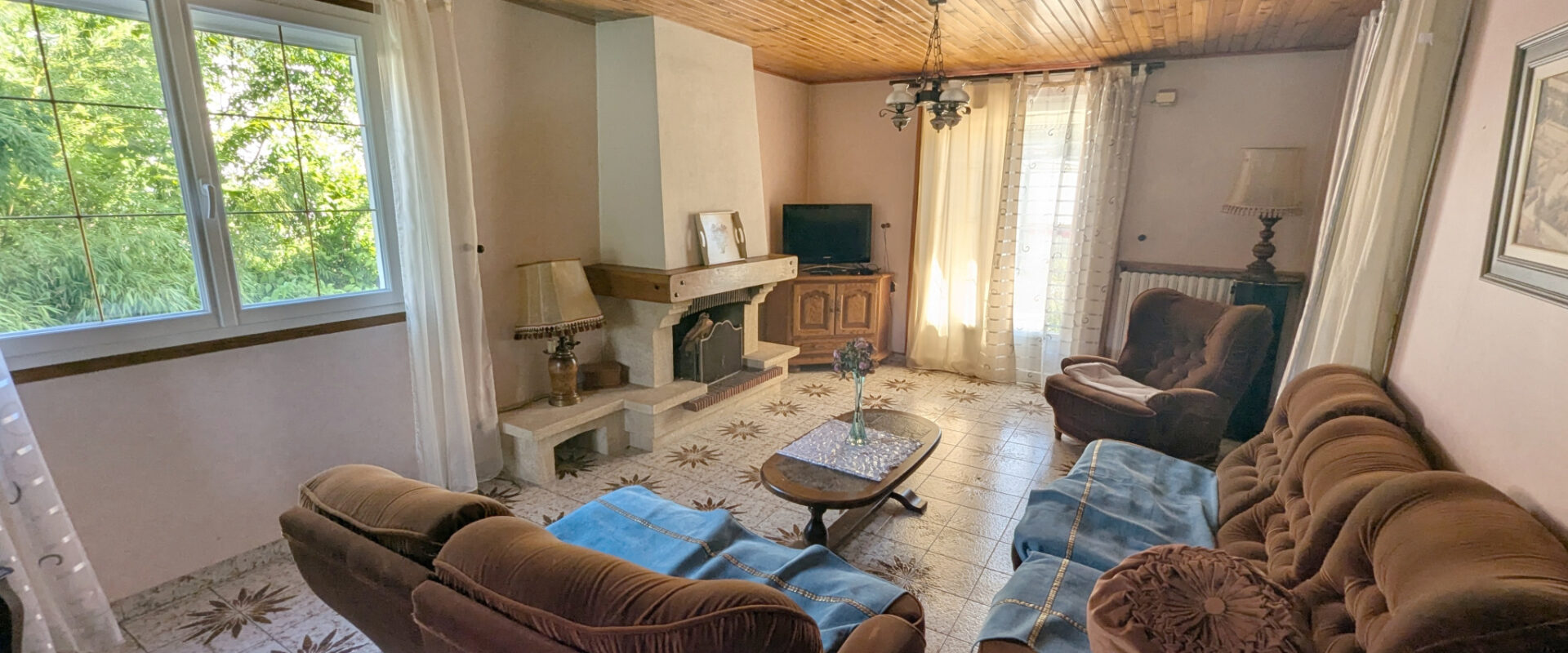 Propriété 11 pièces et 317 m2