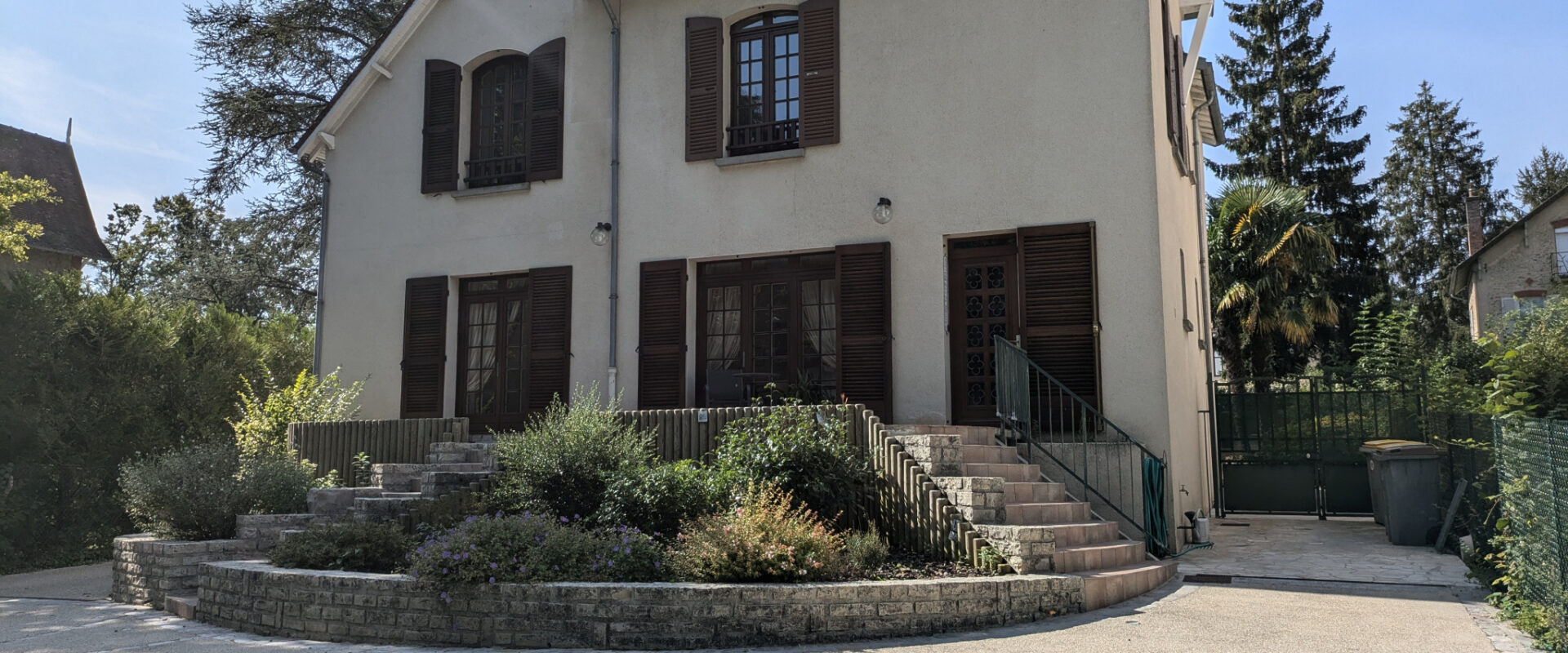 Jolie maison bourgeoise à BOIS LE ROI