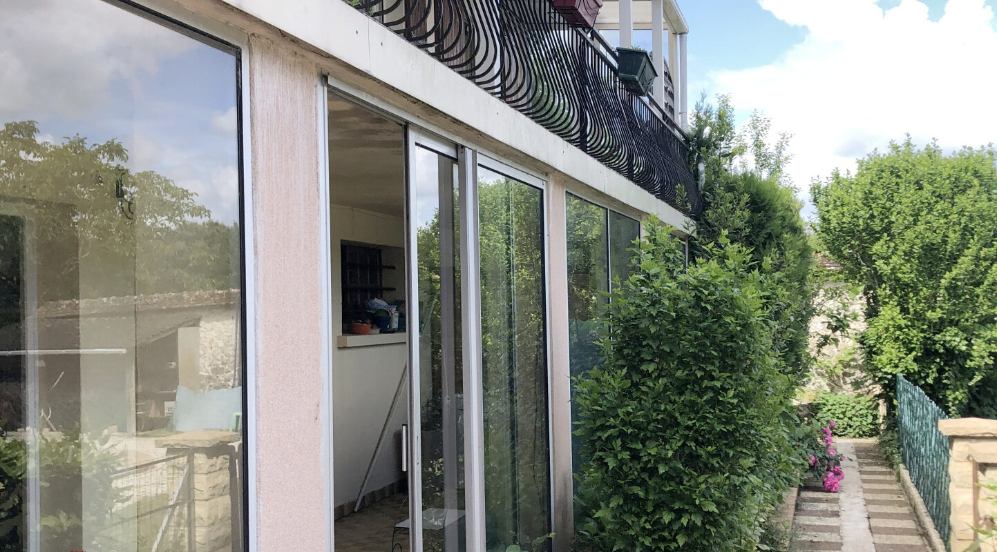 Propriété 11 pièces et 317 m2