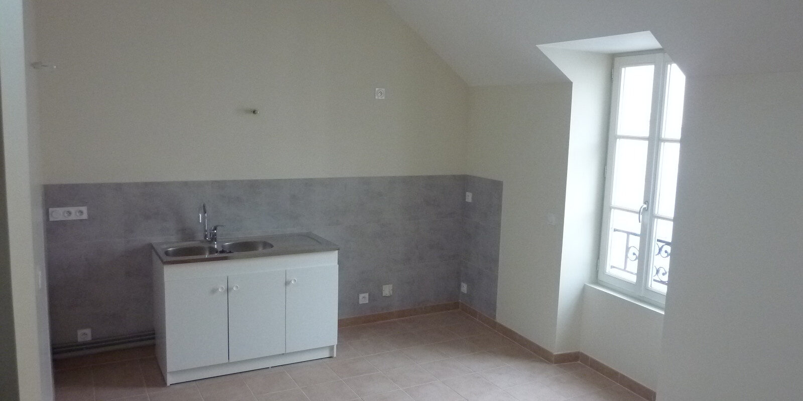 Appartement 3 pièces en centre ville piétonnier