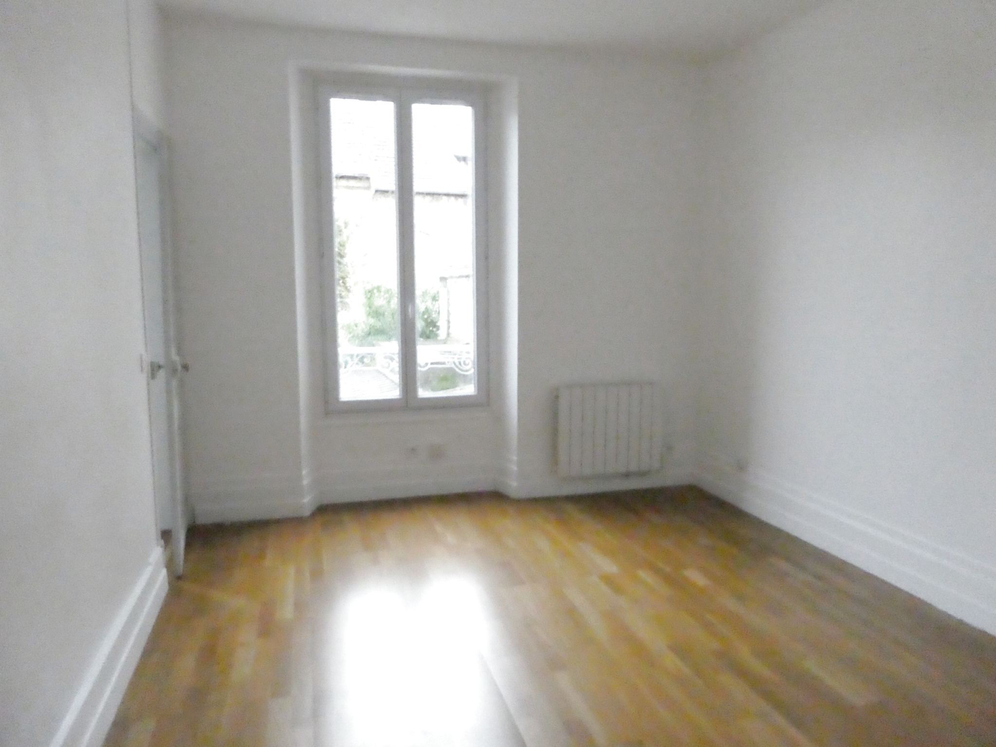 APPARTEMENT 2 PIÈCES EN CENTRE VILLE