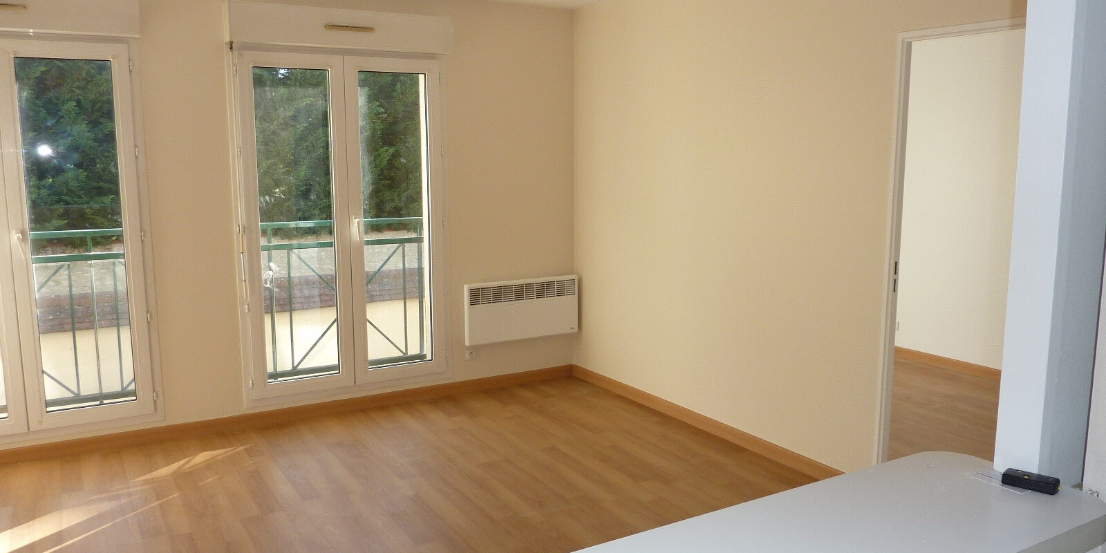 Appartement 2 pièces en résidence, avec garage