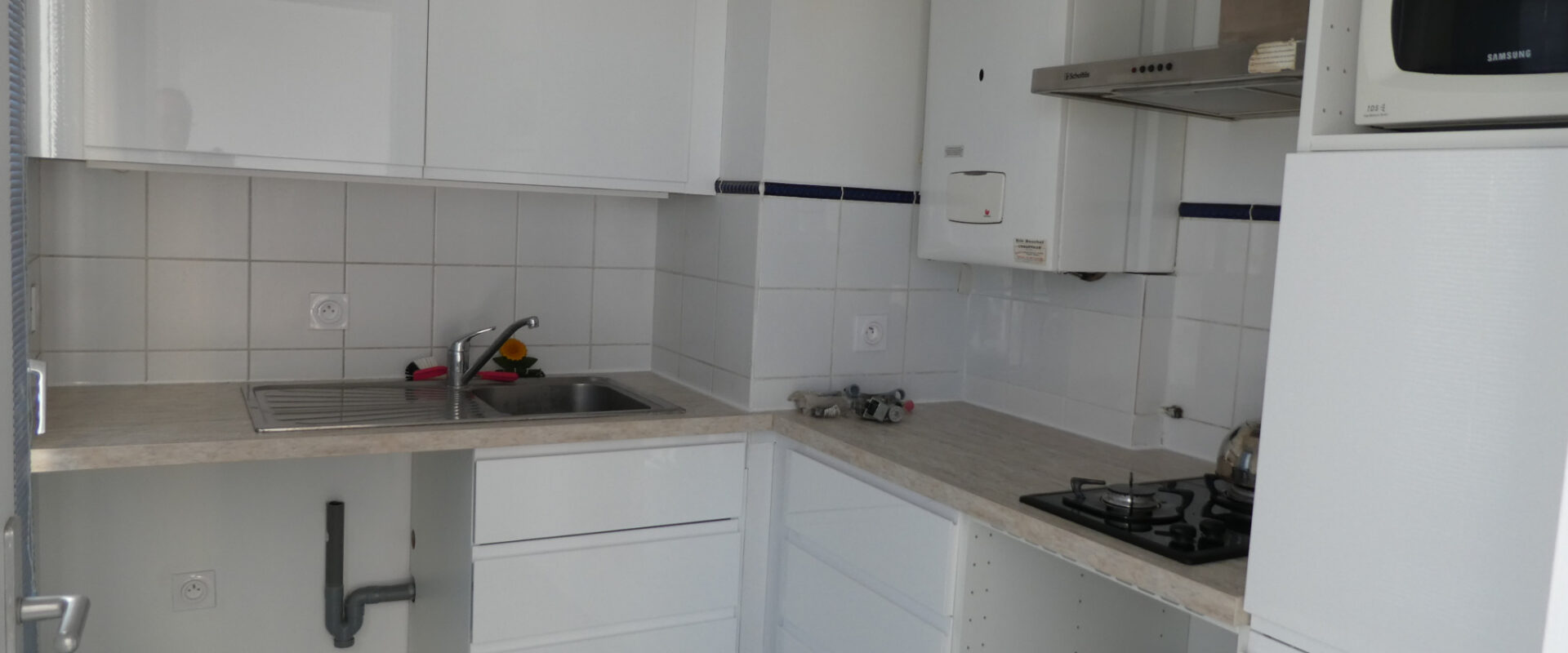 STUDIO MEUBLÉ 30 m2 avec parking en résidence