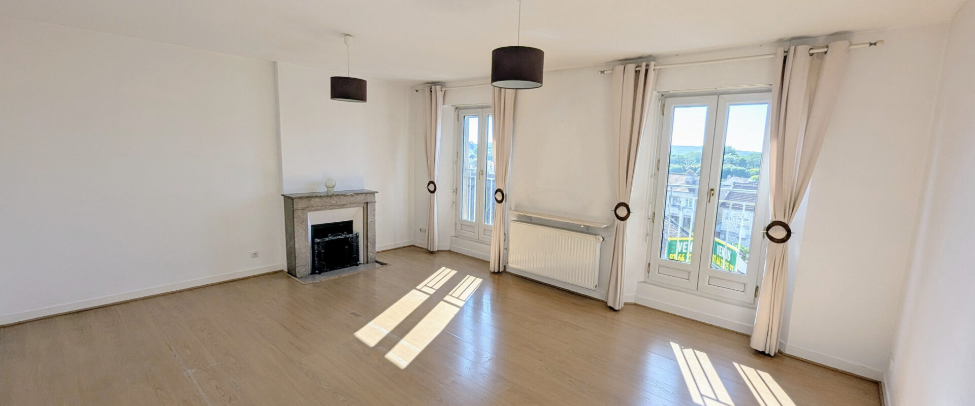 SOUS COMPROMIS. Centre appartement de 4 pièces, 75 m2 env.