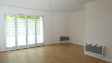 APPARTEMENT 2 PIÈCES AVEC GARAGE DOUBLE