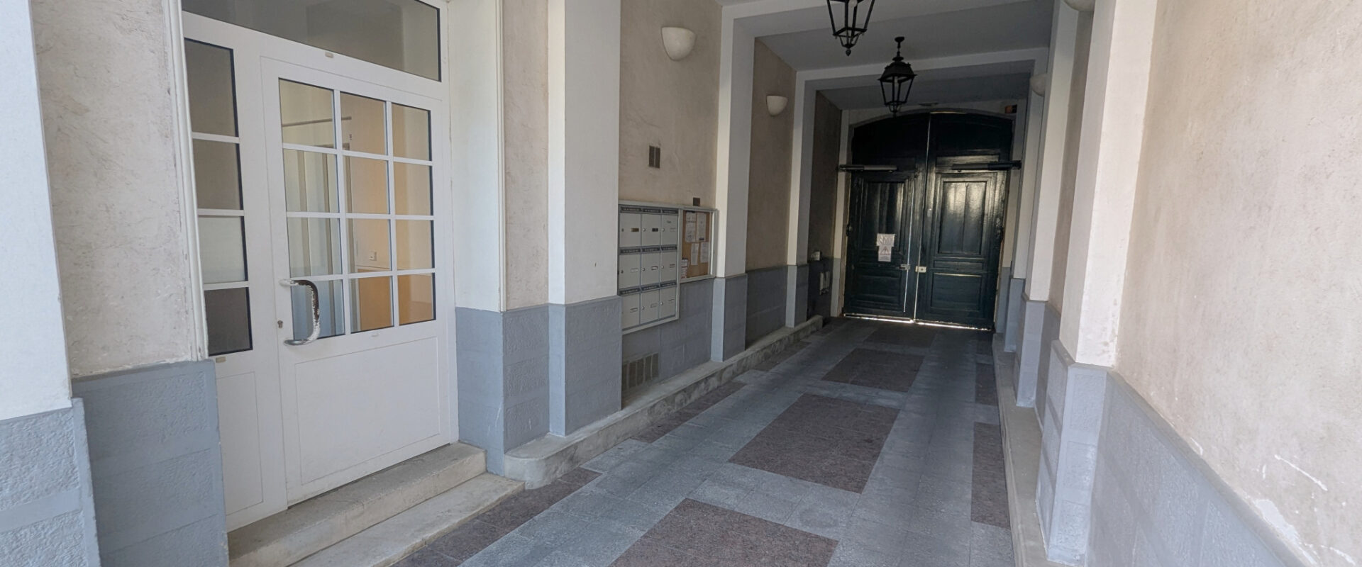 SOUS COMPROMIS. Centre appartement de 4 pièces, 75 m2 env.