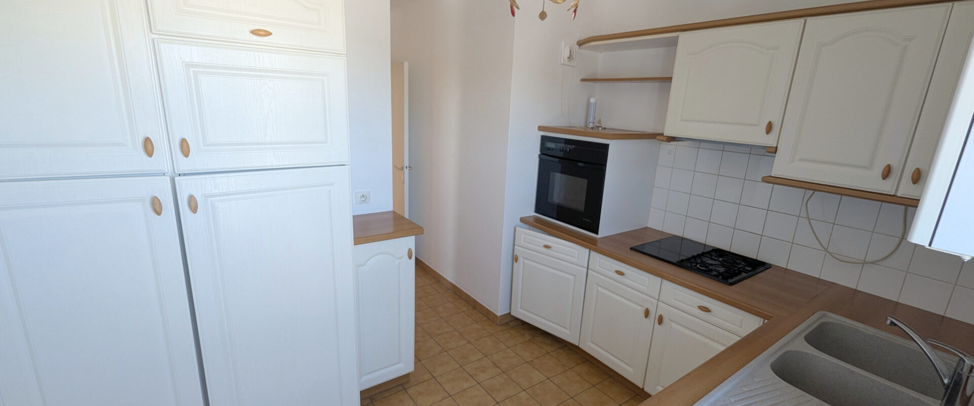 SOUS COMPROMIS. Centre appartement de 4 pièces, 75 m2 env.