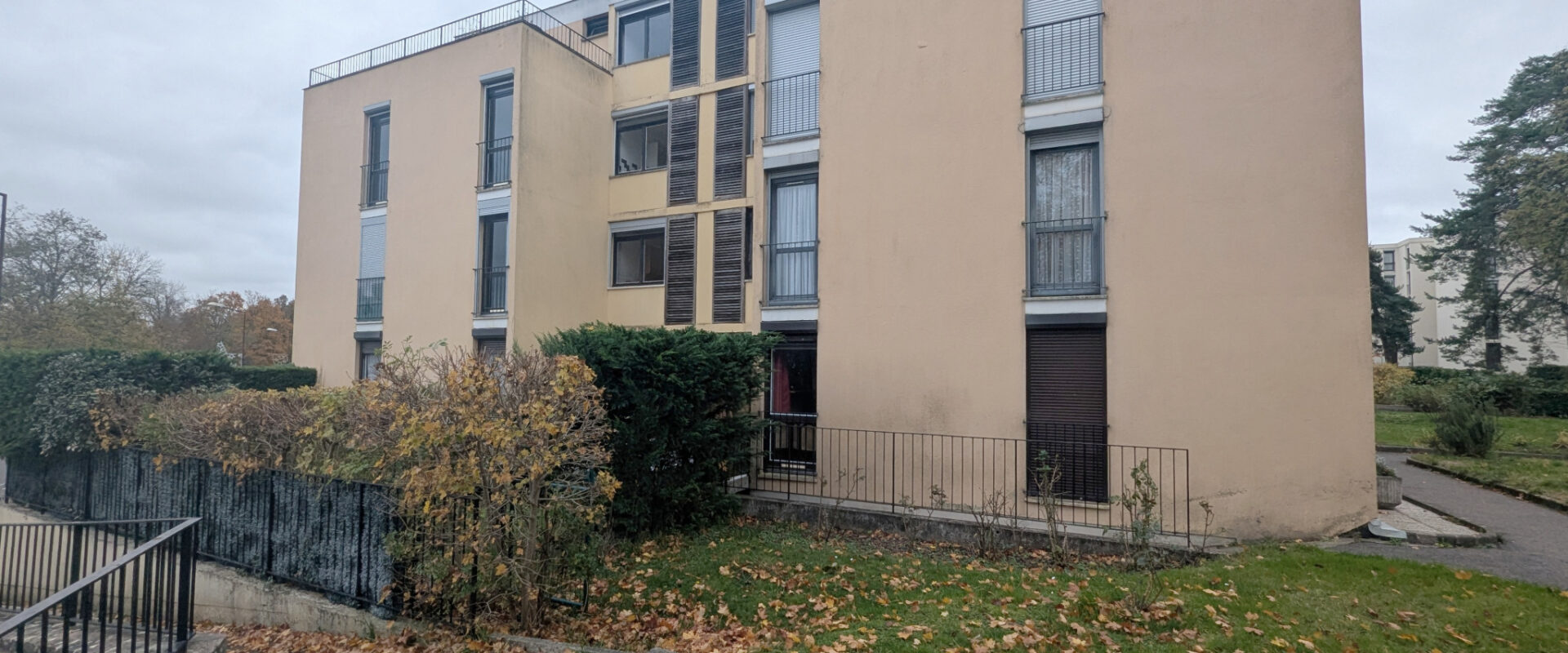 VENDU LOUÉ ! Appartement 2 pièces, avenue de Nemours